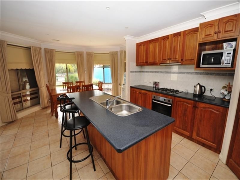 81 Inverlochy, Bannockburn VIC 3331