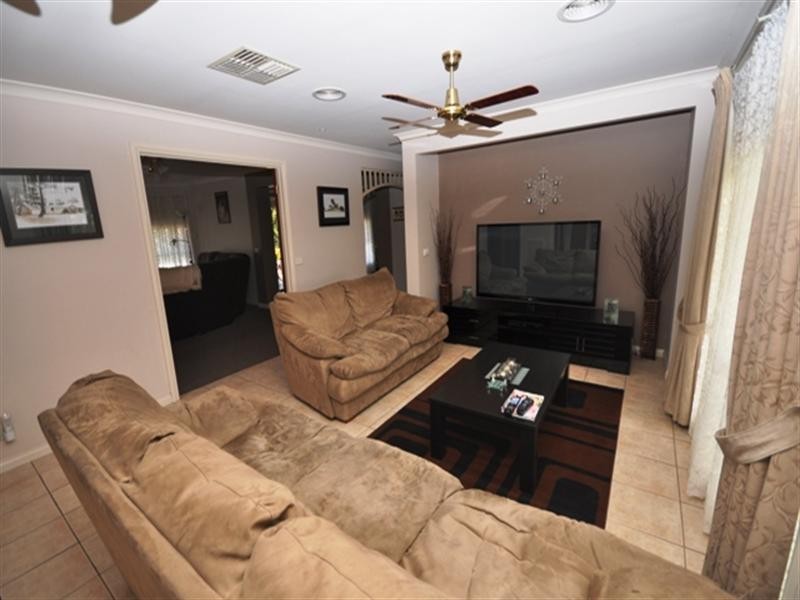 81 Inverlochy, Bannockburn VIC 3331