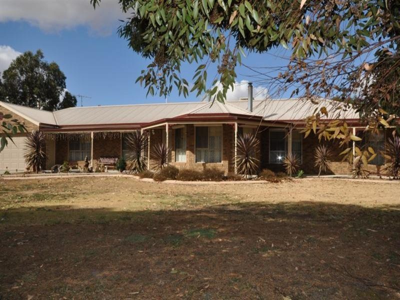 81 Inverlochy, Bannockburn VIC 3331