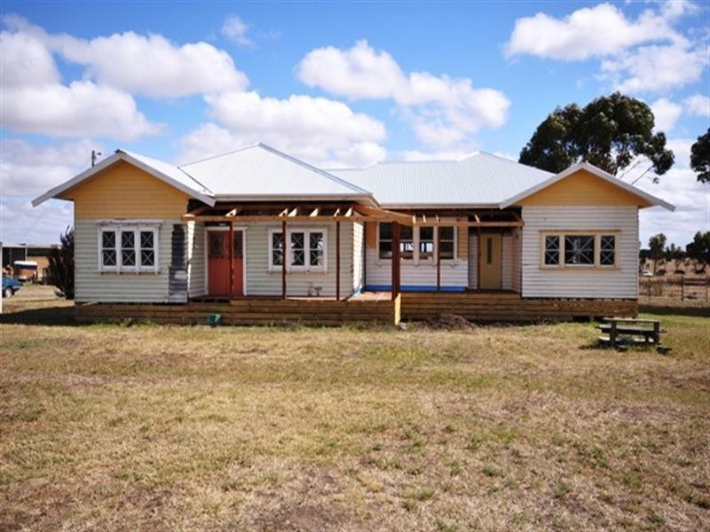 100 Phillips Lane, Winchelsea VIC 3241