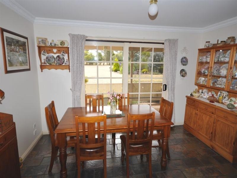 17 Cubbitt Street, Lethbridge VIC 3332