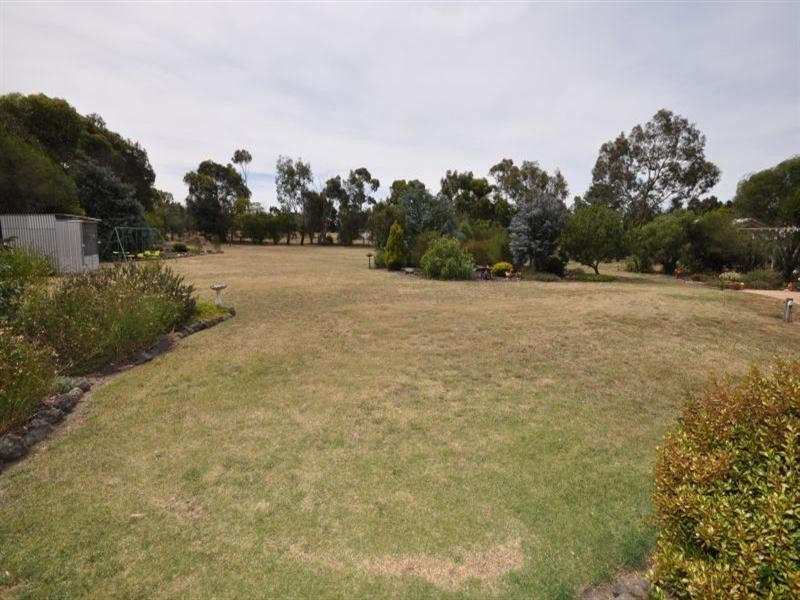 17 Cubbitt Street, Lethbridge VIC 3332