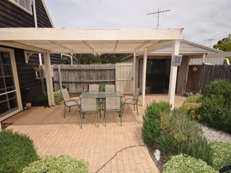 17 Cubbitt Street, Lethbridge VIC 3332