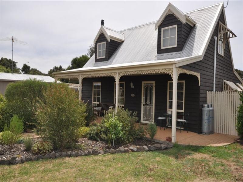 17 Cubbitt Street, Lethbridge VIC 3332