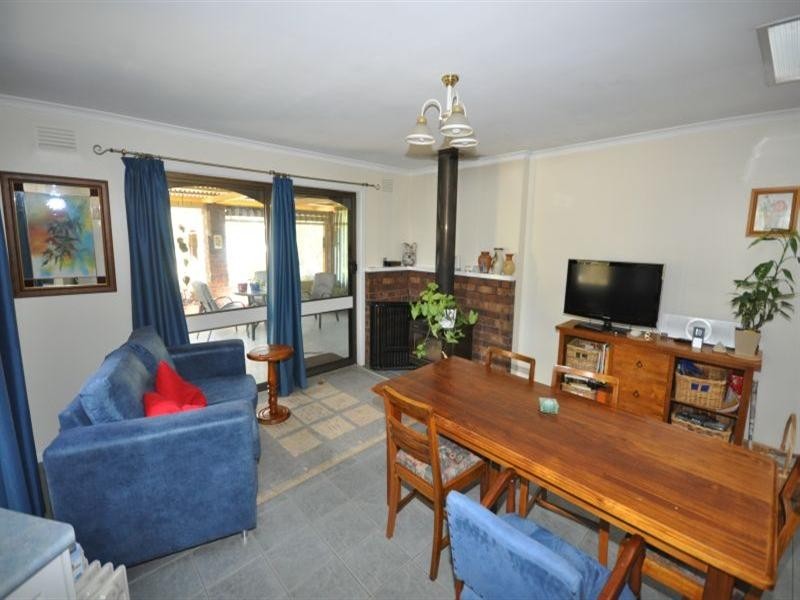 24 Learmonth Street, Teesdale VIC 3328