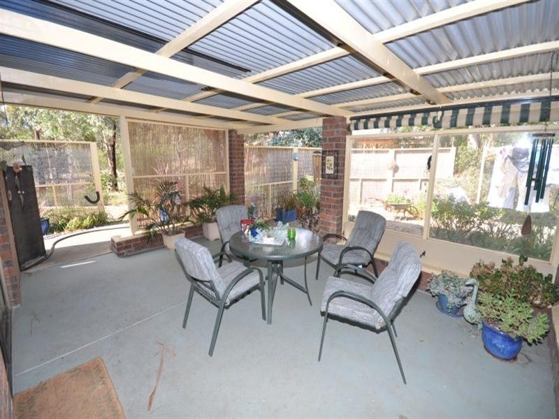 24 Learmonth Street, Teesdale VIC 3328