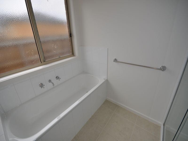 12 Shekkleton Road, Bannockburn VIC 3331