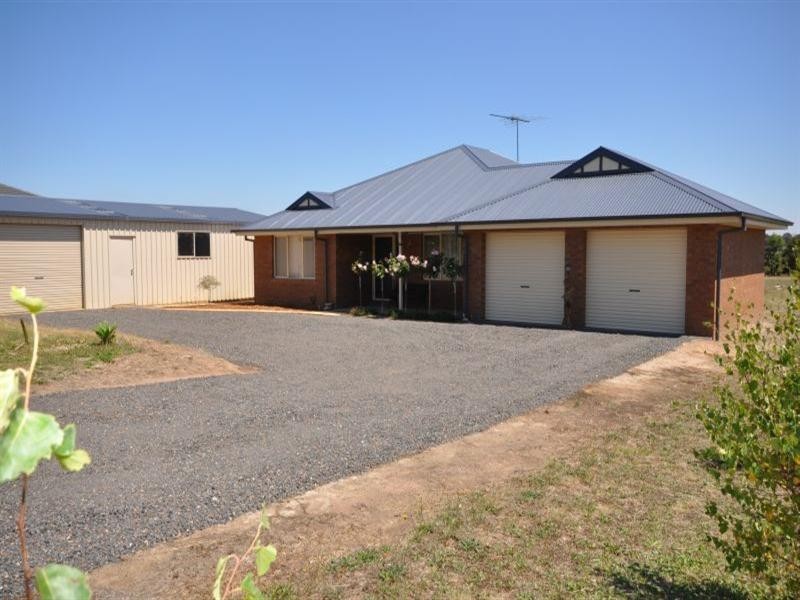 43 Noyes Road, Lethbridge VIC 3332