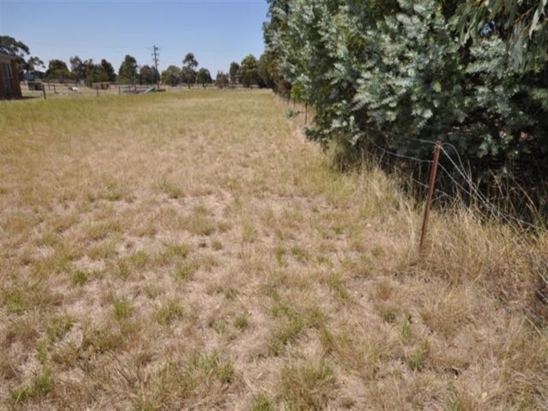 CA3/10 Hodges Street, Lethbridge VIC 3332