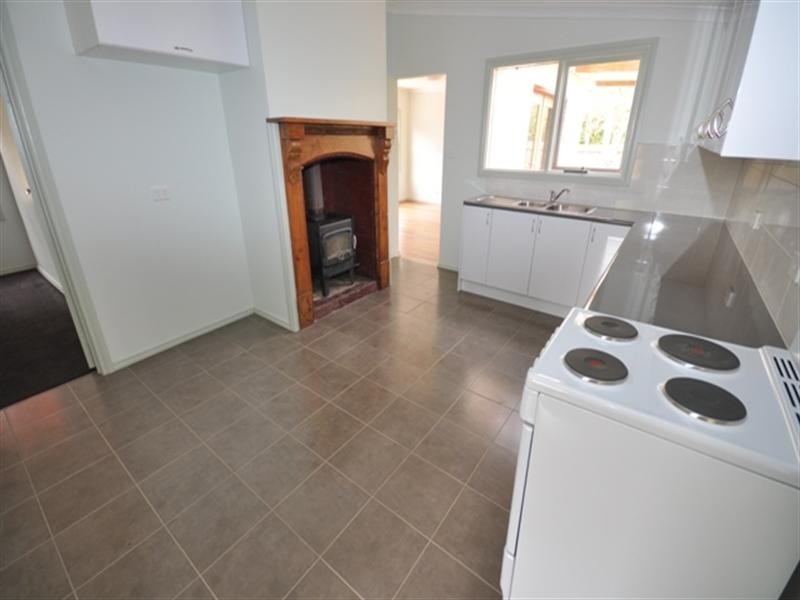 16 Dundas Street, Inverleigh VIC 3321