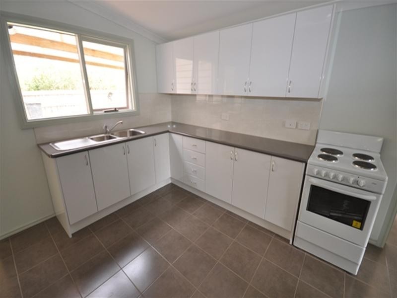 16 Dundas Street, Inverleigh VIC 3321