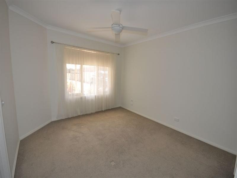 Unit 2/33 Dardel Drive, Bannockburn VIC 3331