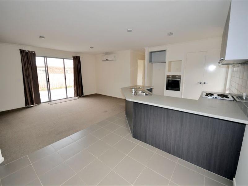 17 Dardel Drive, Bannockburn VIC 3331