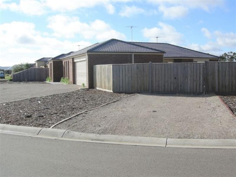 10 Oban Lane, Bannockburn VIC 3331