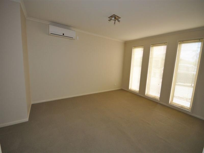 10 Oban Lane, Bannockburn VIC 3331