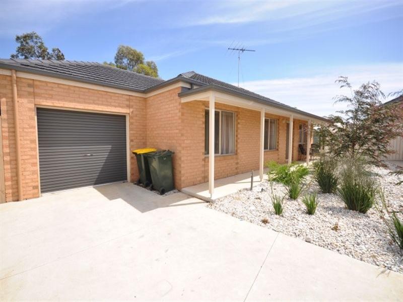 Unit 8/25 Burnside Road, Bannockburn VIC 3331