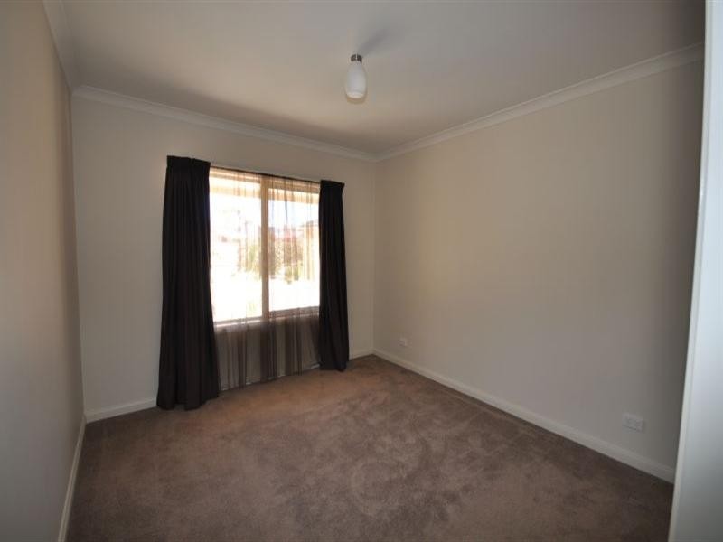 Unit 8/25 Burnside Road, Bannockburn VIC 3331