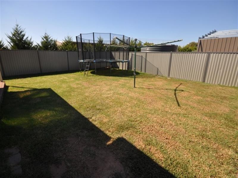 52 Dalcruin Drive, Bannockburn VIC 3331