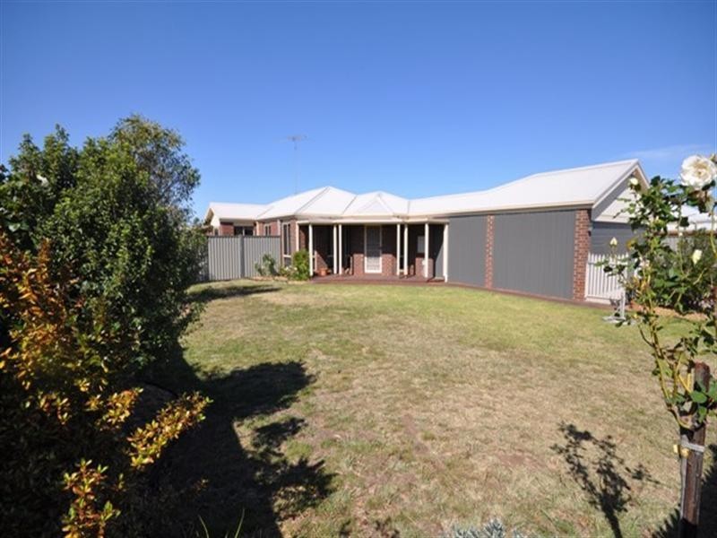 52 Dalcruin Drive, Bannockburn VIC 3331