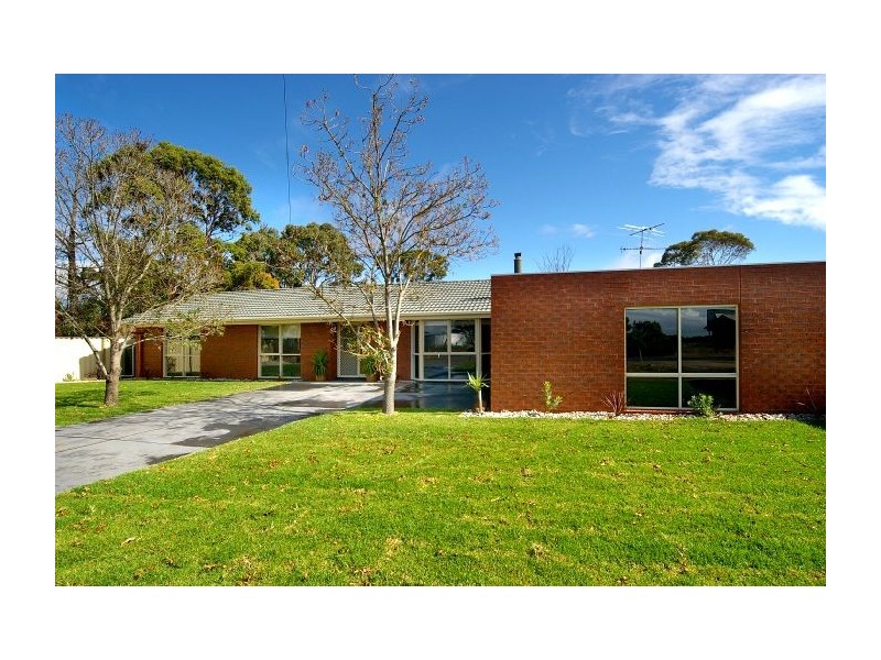 8 Moore Street, Bannockburn VIC 3331