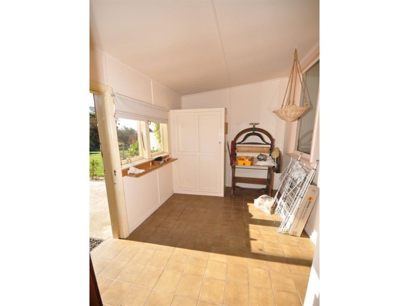 4590 Midland Highway, Meredith VIC 3333