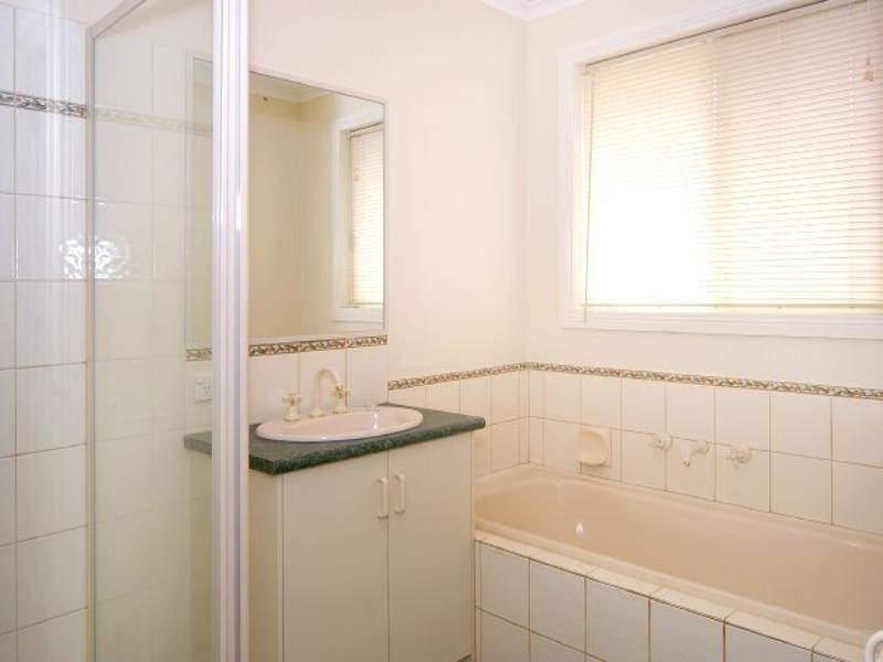 98 Charlton Road, Bannockburn VIC 3331