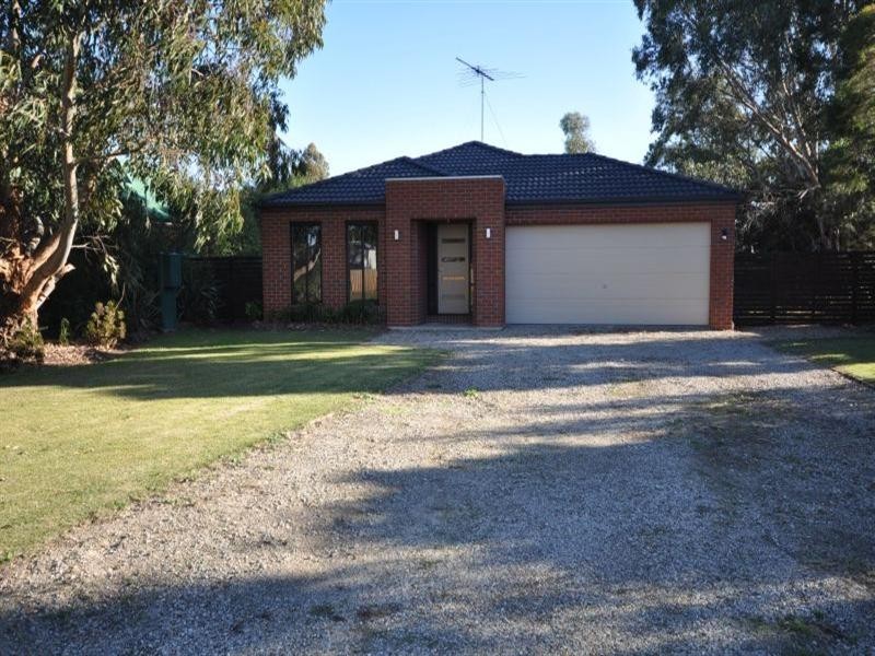 37 Stephenson Street, Lethbridge VIC 3332