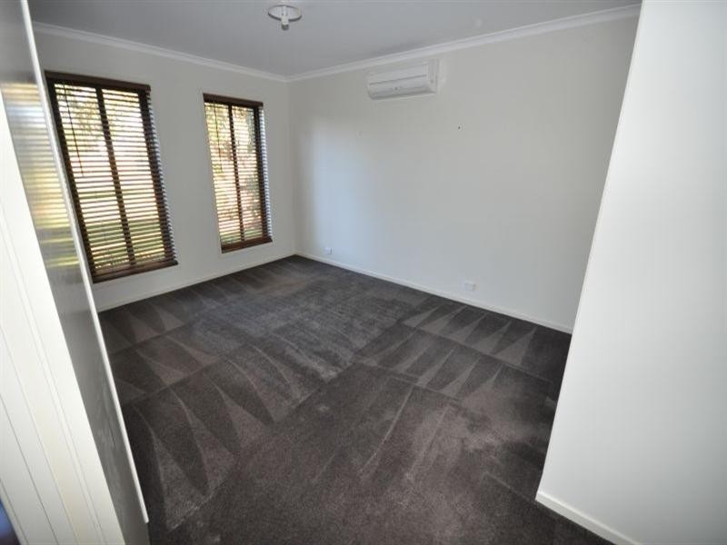 37 Stephenson Street, Lethbridge VIC 3332