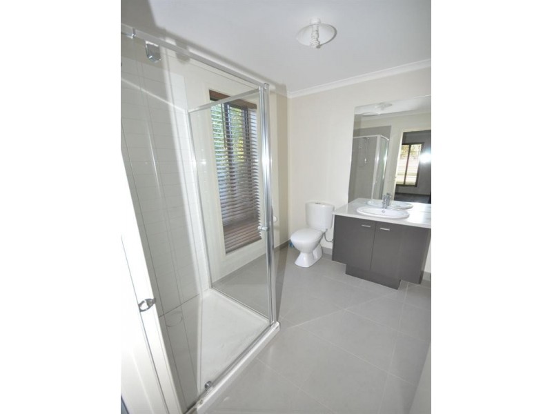 37 Stephenson Street, Lethbridge VIC 3332