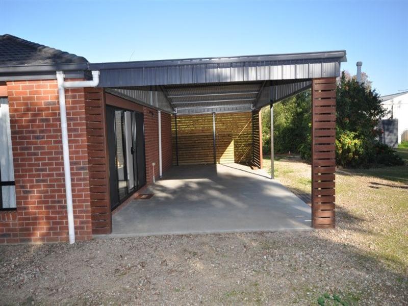 37 Stephenson Street, Lethbridge VIC 3332
