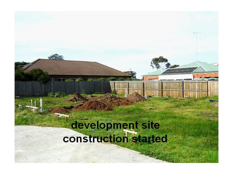 Unit 10/25 Burnside Road, Bannockburn VIC 3331