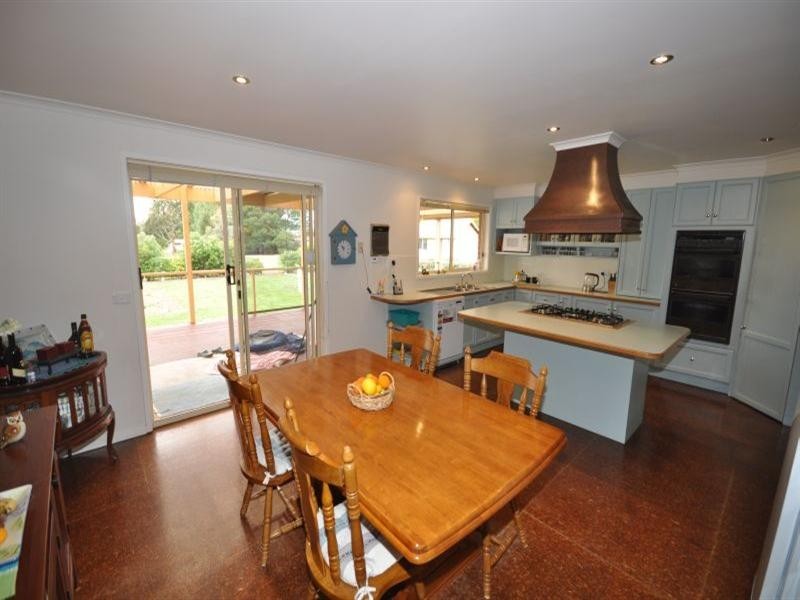 99 Redgum Drive, Teesdale VIC 3328