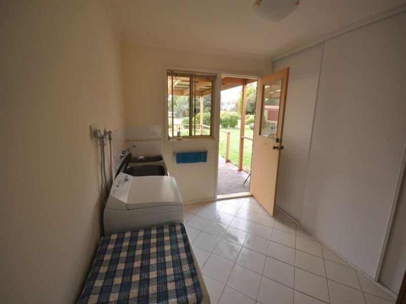 99 Redgum Drive, Teesdale VIC 3328