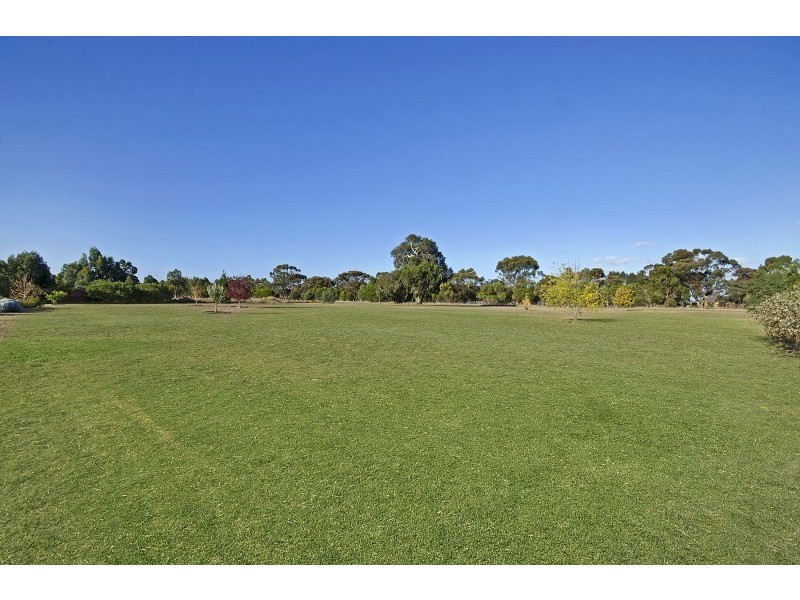 20 Marrabah Crescent, Teesdale VIC 3328