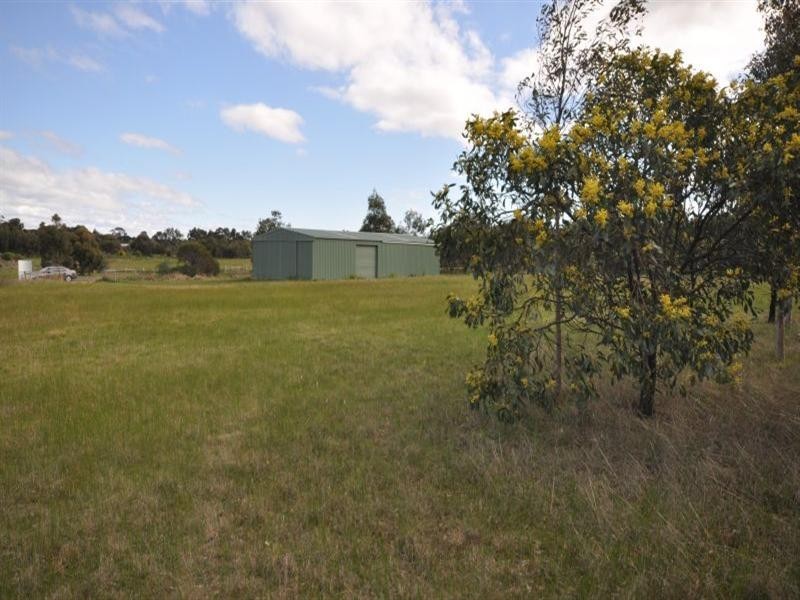 77 Brunel Street, Lethbridge VIC 3332