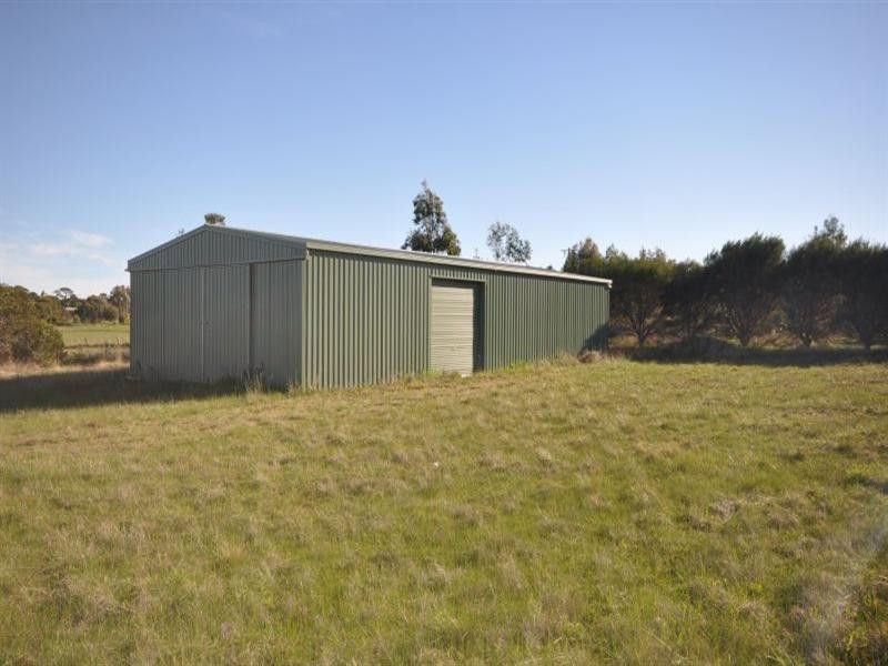 77 Brunel Street, Lethbridge VIC 3332