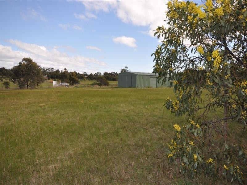 77 Brunel Street, Lethbridge VIC 3332