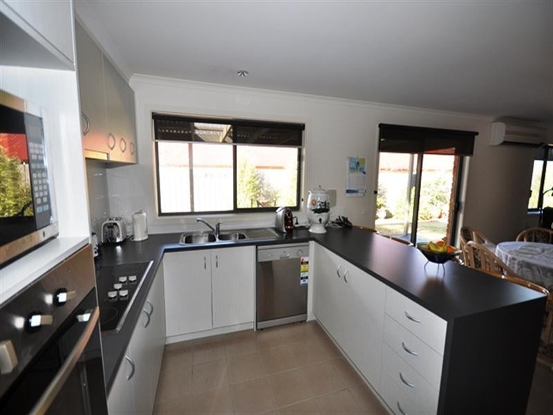 2 Shekkleton Road, Bannockburn VIC 3331