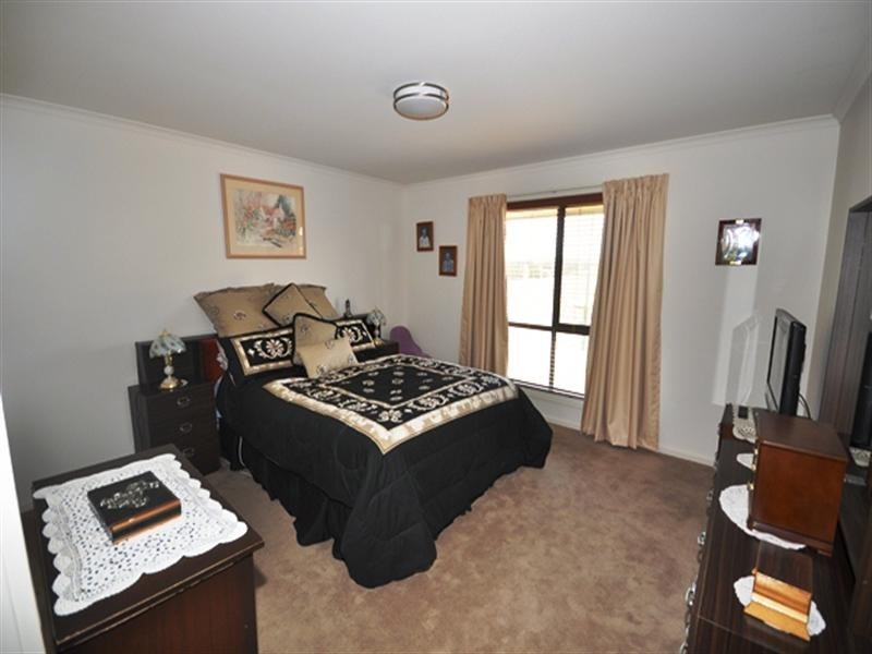 2 Shekkleton Road, Bannockburn VIC 3331