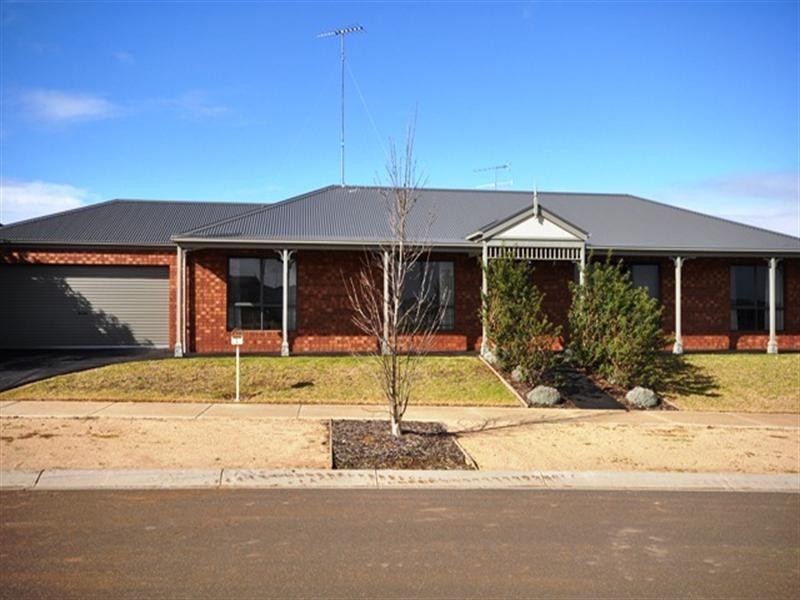 2 Shekkleton Road, Bannockburn VIC 3331