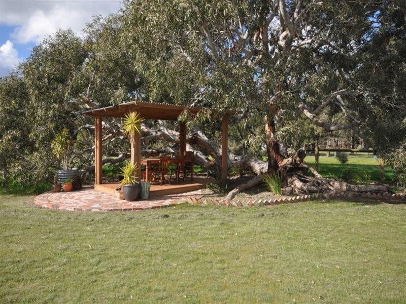 21 Tulla Drive, Teesdale VIC 3328