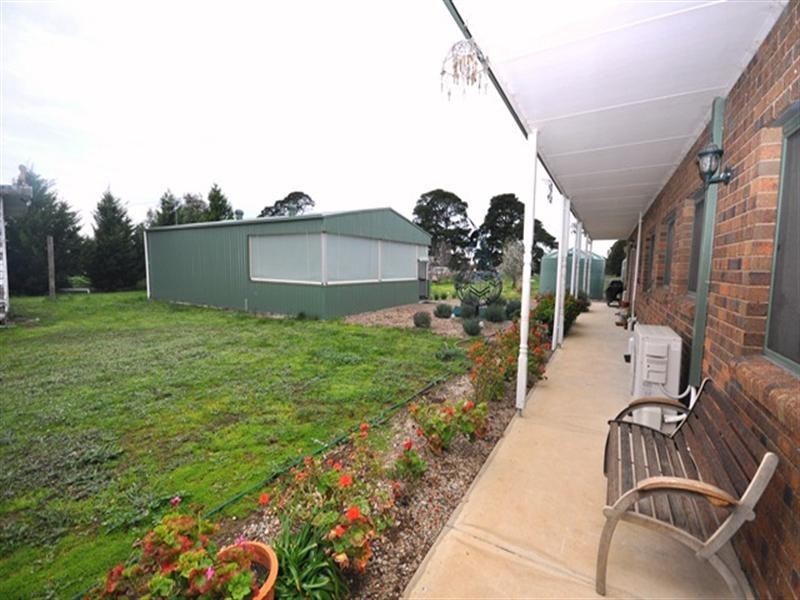 1376 Bannockburn-Shelford Road, Teesdale VIC 3328