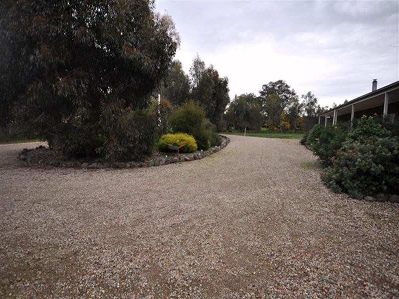 1376 Bannockburn-Shelford Road, Teesdale VIC 3328