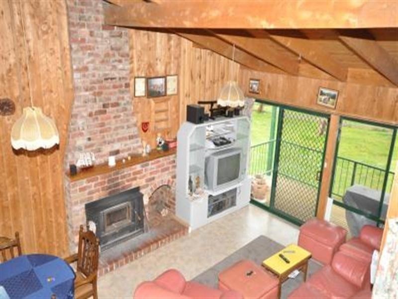 33 McKays Lane, Dereel VIC 3352