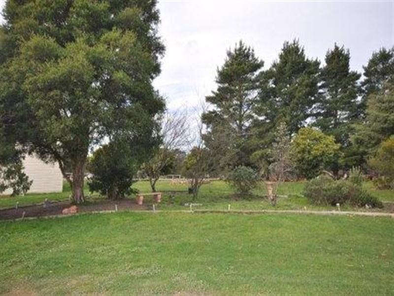 33 McKays Lane, Dereel VIC 3352