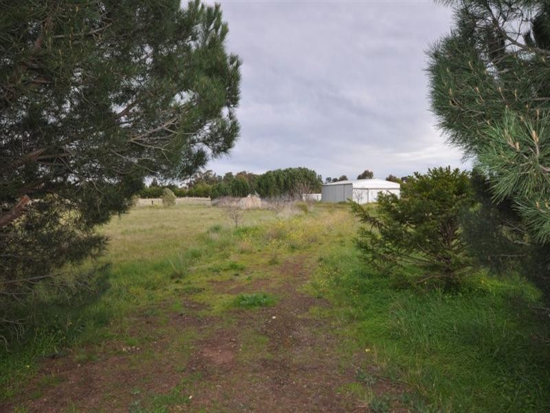 70 Goggin Road, Lethbridge VIC 3332