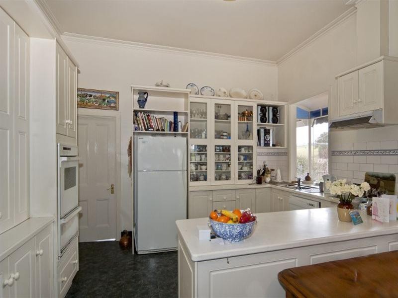 200 Sharkeys Road, Sutherlands Creek VIC 3331