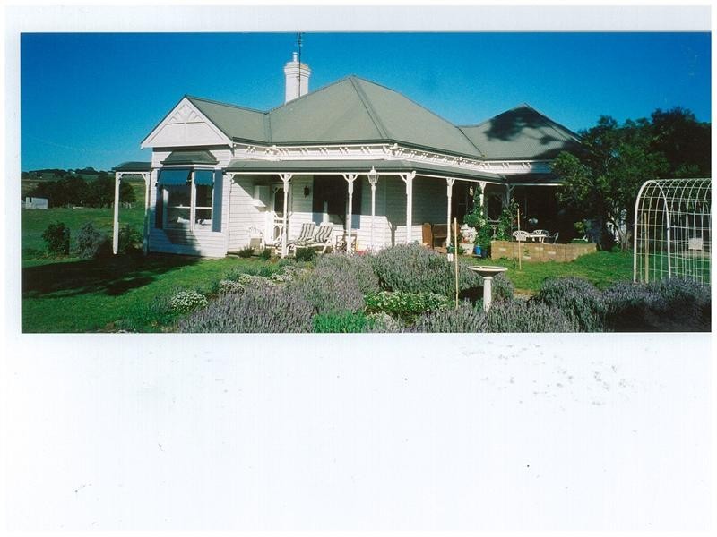 200 Sharkeys Road, Sutherlands Creek VIC 3331