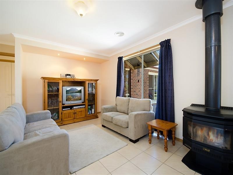 27 Balmaha Avenue, Bannockburn VIC 3331