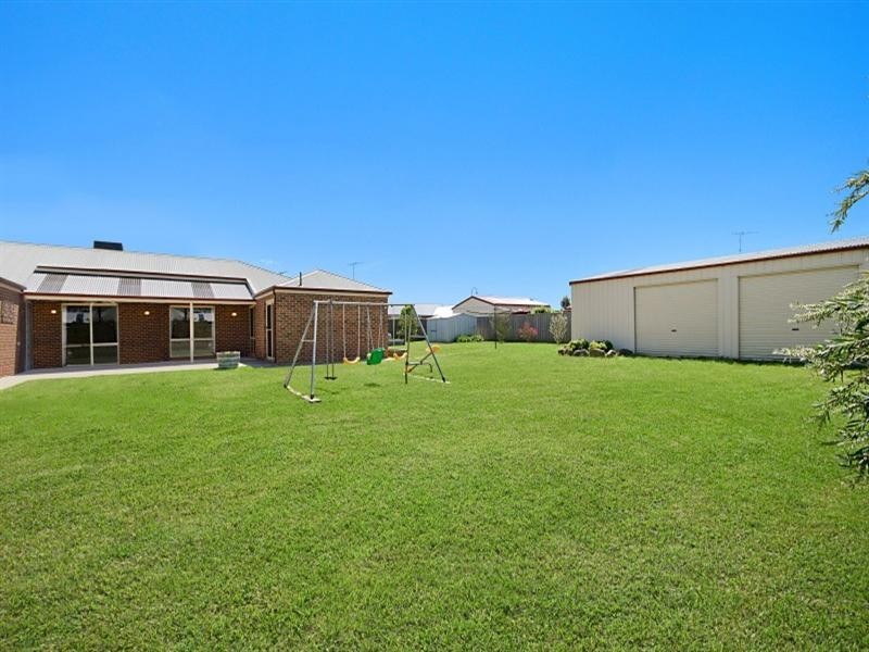 27 Balmaha Avenue, Bannockburn VIC 3331